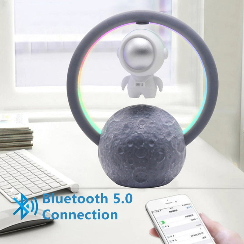 boneco bluetoooth astronauta com Radio e som embutido